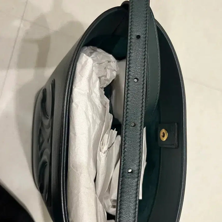 [BUNJANG] Celine Cur Bucket Bag - Small Amazon Color / *파격가* 셀린느 퀴르 스몰 버킷 백 아마존 컬러