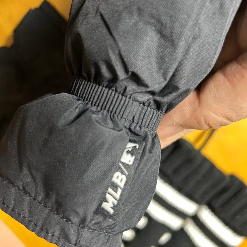 [BUNJANG] MLB Kids Knit Mittens / 유아동 니트 벙어리 장갑 / MLB 벙어리 장갑(5~7세추천)