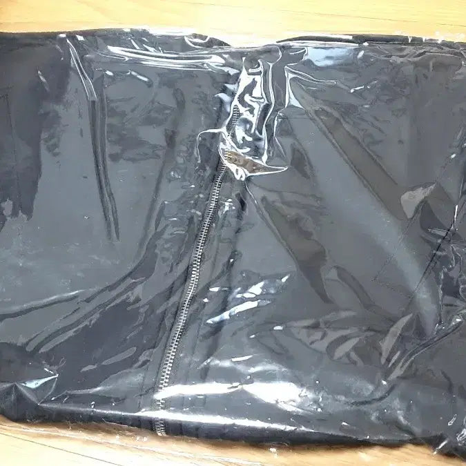 [BUNJANG] G-Dragon Reversible Vest / 지드래곤 리버시블 양면조끼