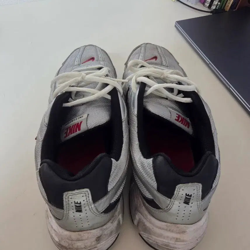 [SOLD OUT] 나이키 이니시에이터 285