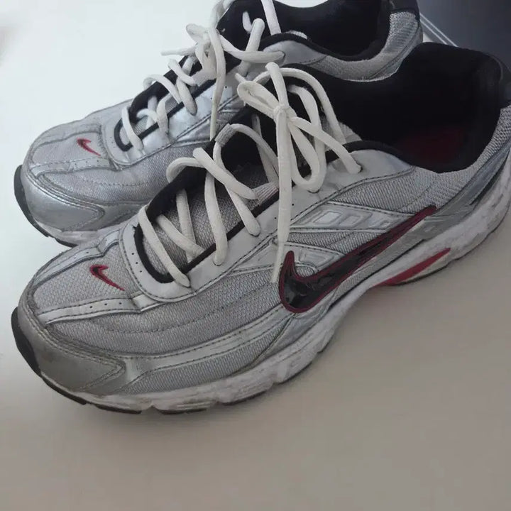 [SOLD OUT] 나이키 이니시에이터 285