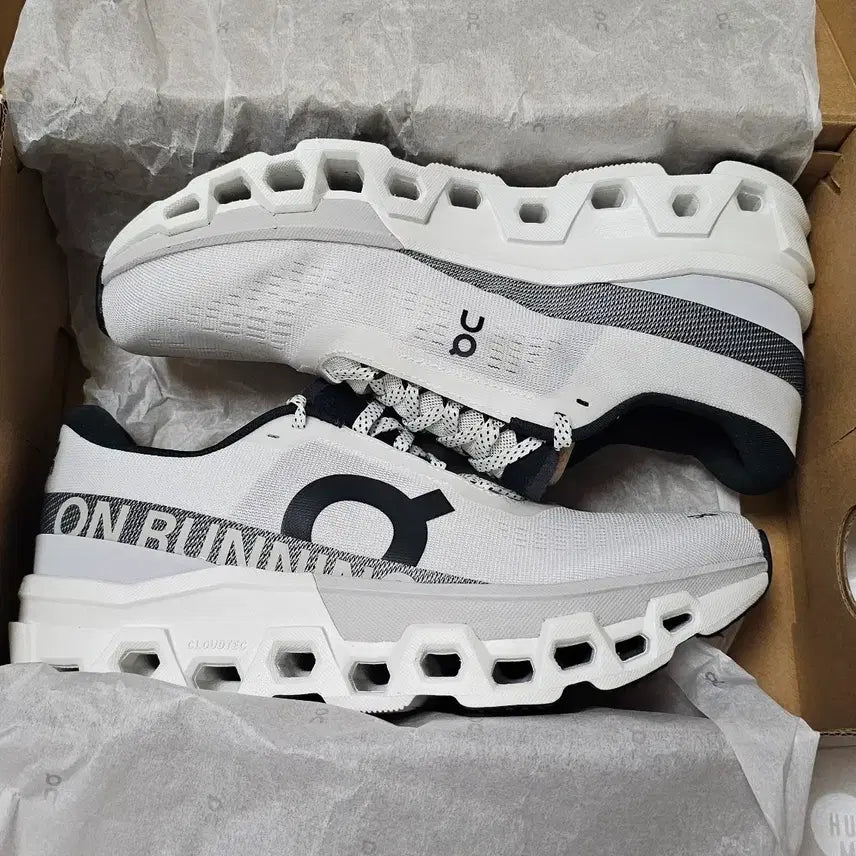 [BUNJANG] Cloudmonster 2 260 / 온러닝 클라우드몬스터2 260 팝니다