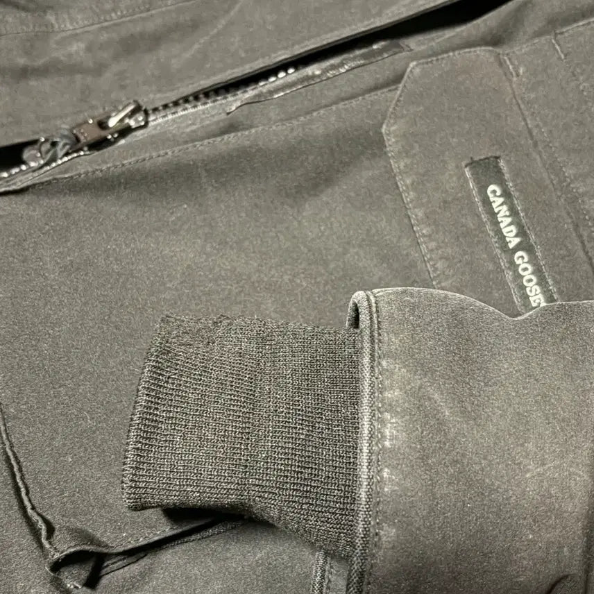 [BUNJANG] Canada Goose Expedition Black M Size Down Jacket / 캐나다구스 익스페디션 패딩