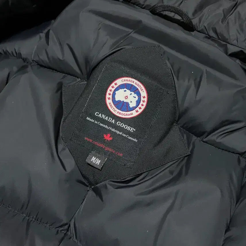 [BUNJANG] Canada Goose Expedition Black M Size Down Jacket / 캐나다구스 익스페디션 패딩