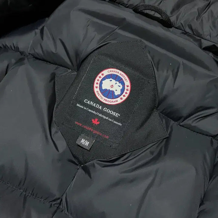 [BUNJANG] Canada Goose Expedition Black M Size Down Jacket / 캐나다구스 익스페디션 패딩