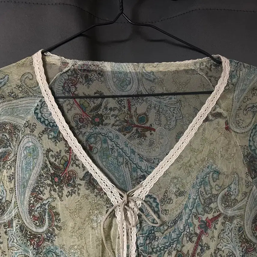 [BUNJANG] Ethnic Paisley Pattern See-through Blouse / 에스닉 페이즐리 패턴 시스루 블라우스