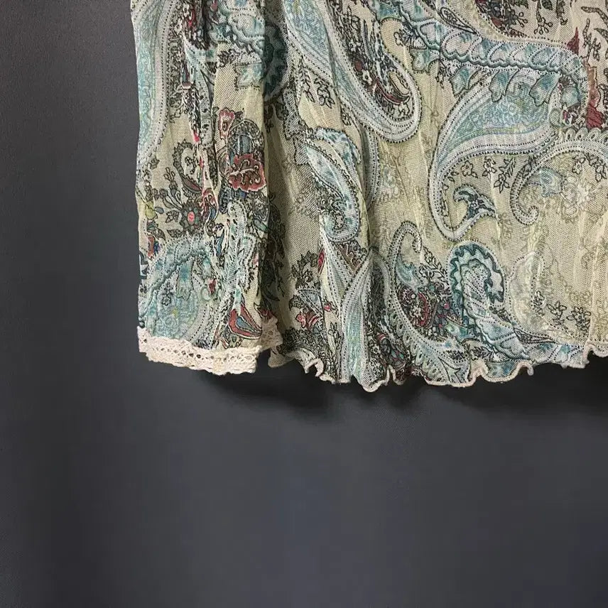 [BUNJANG] Ethnic Paisley Pattern See-through Blouse / 에스닉 페이즐리 패턴 시스루 블라우스