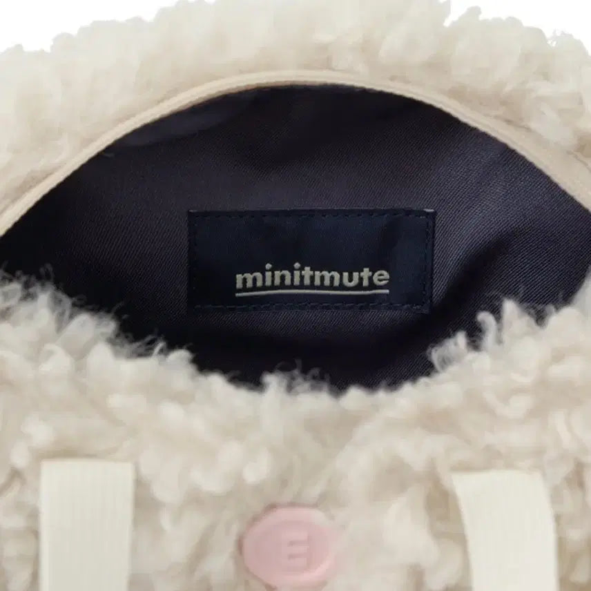 [BUNJANG] Minitmute Shearing Tote Cream / 미닛뮤트 시어링 토트 크림 minitmute shearing tote