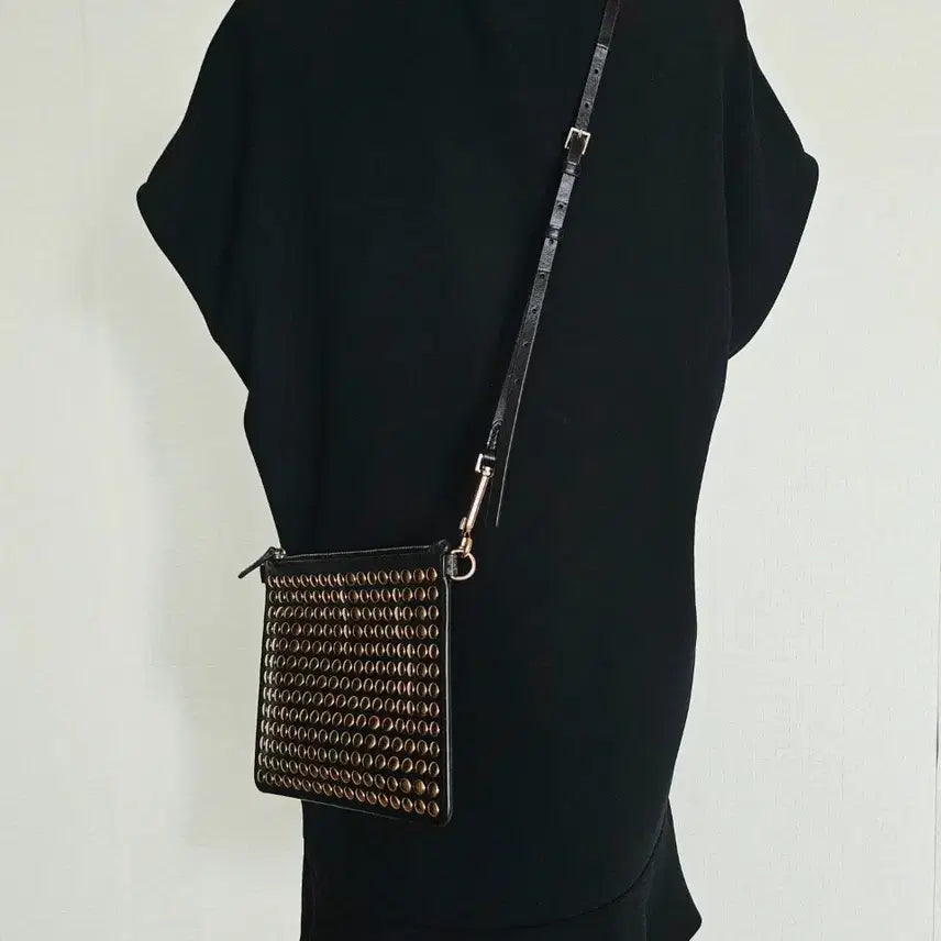 [BUNJANG] Theory Studded Crossbody Bag / Theory  크로스백