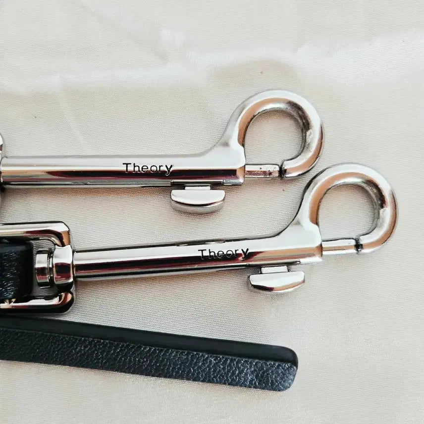 [BUNJANG] Theory Studded Crossbody Bag / Theory  크로스백