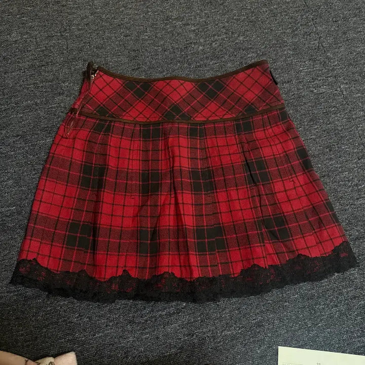 [BUNJANG] Wise Girl Vintage Punk Kitsch Check Skirt / 와이즈걸 빈티지 펑크 키치 체크스커트
