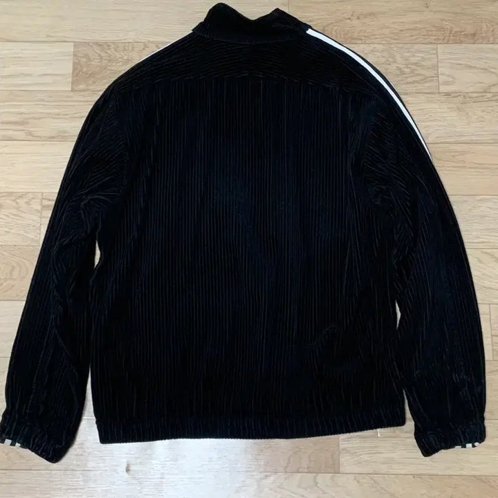 [SOLD OUT] 아디다스 코듀로이 하프집 아노락