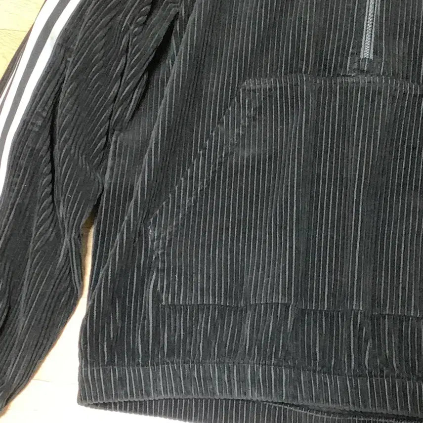 [SOLD OUT] 아디다스 코듀로이 하프집 아노락