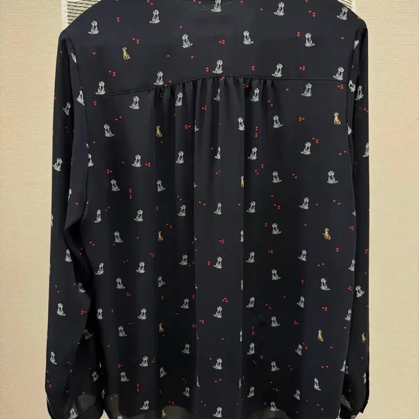 [BUNJANG] Hazzys Navy Blouse / 헤지스 블라우스