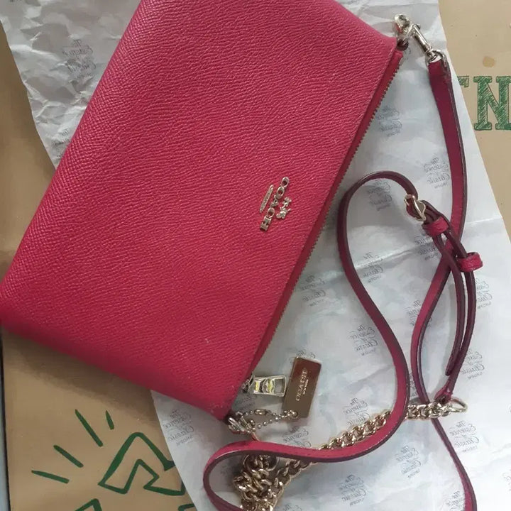 [BUNJANG] Coach Pink Chain Crossbody Bag / 코치 핑크색 크로스백 체인 가방