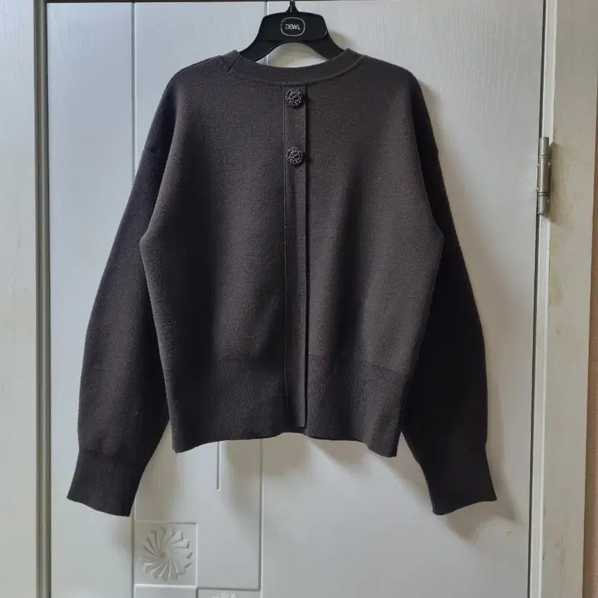 [BUNJANG] Raat Button Panel Knit Top / 래트 버튼 패널 니트 탑