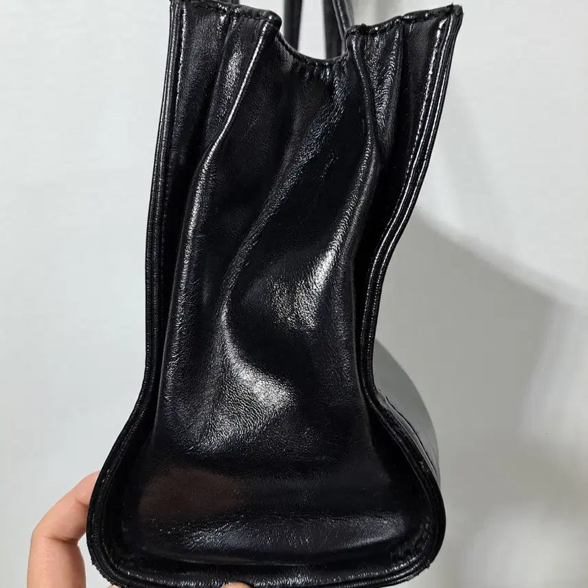 [BUNJANG] Generic Square Glossy Shopper Bag / 여성 사각 광택 쇼퍼백 (잡790)