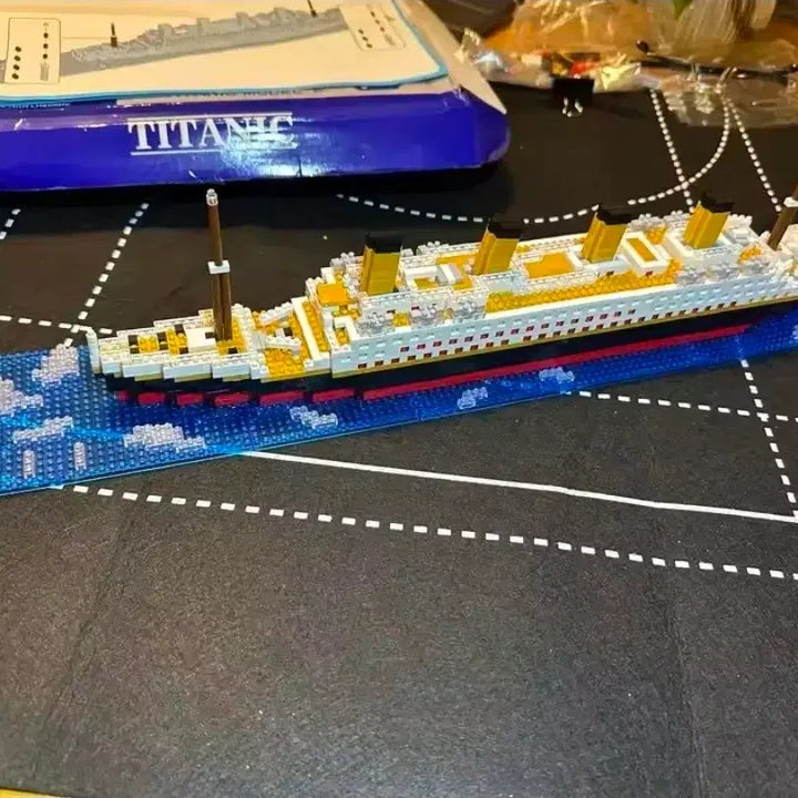 [BUNJANG] Titanic Building Block Model / 1878pcs 타이타닉 레고호환 조립식블록 프라모델 키덜트 어린이 장난감