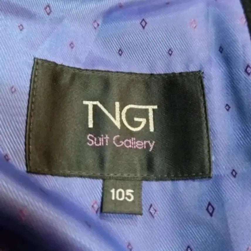 [SOLD OUT] TNGT 블랙 스트라이프 남성 코트