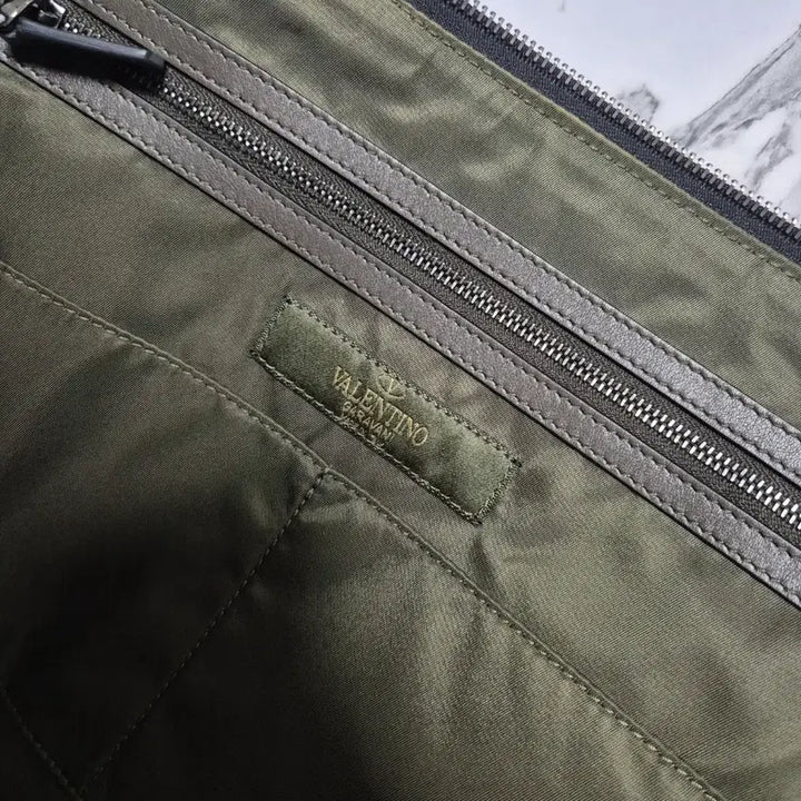 [BUNJANG] Valentino Camouflage Clutch Bag / (정품) 발렌티노 카모플라쥬 클러치백