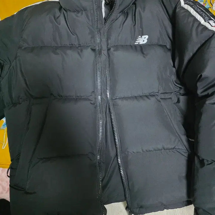 [BUNJANG] New Balance Hooded Padded Jacket Black / 뉴발란스 후드 패딩 블랙