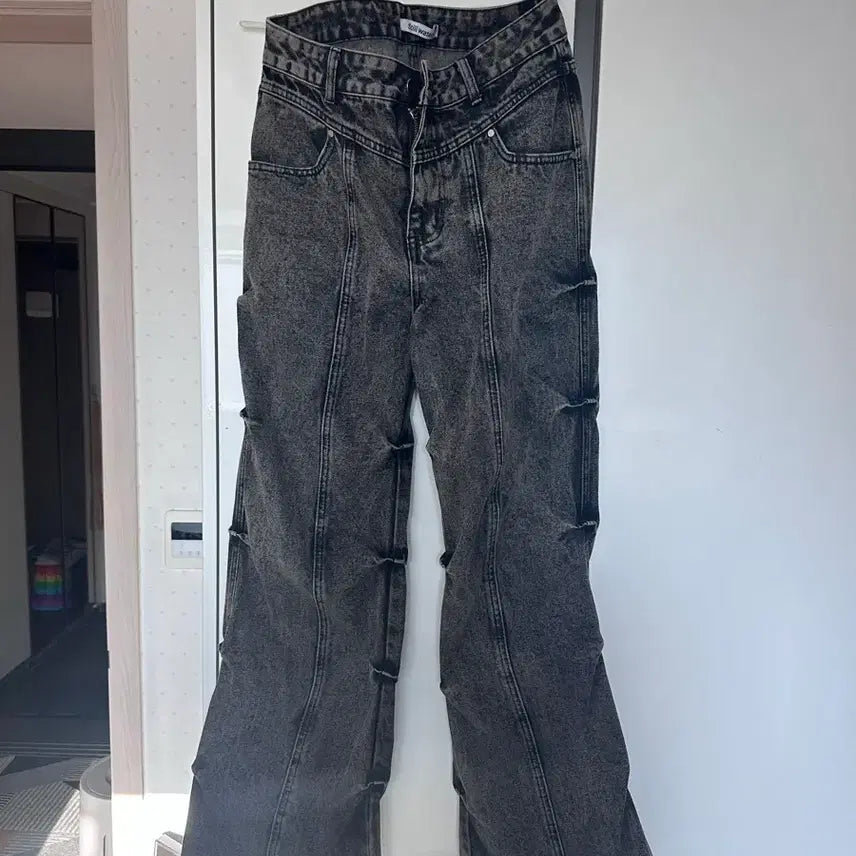 [BUNJANG] KUAS Still Water 3D Flare Jeans / 콰스 플레어 진