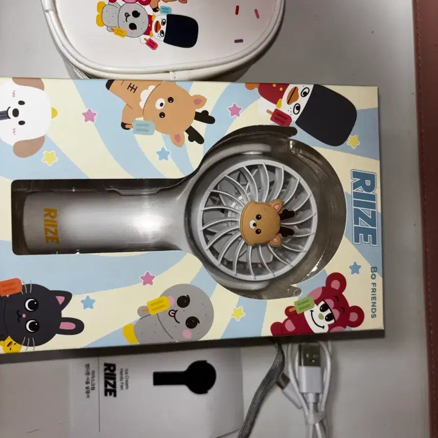 [BUNJANG] RIIZE Handheld Fan / 라이즈 손선풍기 양도