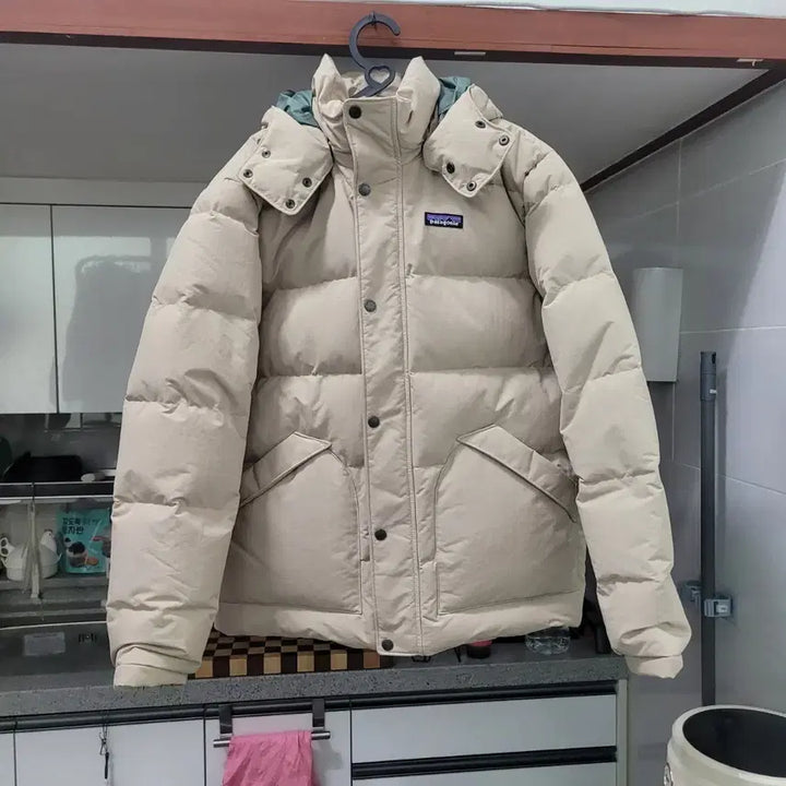 [SOLD OUT] 파타고니아 다운드리프트 패딩자켓 베이지 M