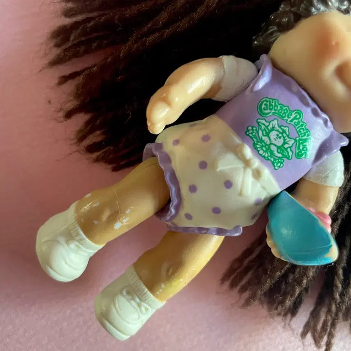 [BUNJANG] 1984s Dark Chocolate Hair Green Eyes Cabbage Patch Kids Figure / 1984s/다크쵸컬릿 헤어컬러에 초록눈의 빈티지양배추 피규어(rare)