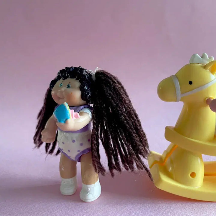 [BUNJANG] 1984s Dark Chocolate Hair Green Eyes Cabbage Patch Kids Figure / 1984s/다크쵸컬릿 헤어컬러에 초록눈의 빈티지양배추 피규어(rare)