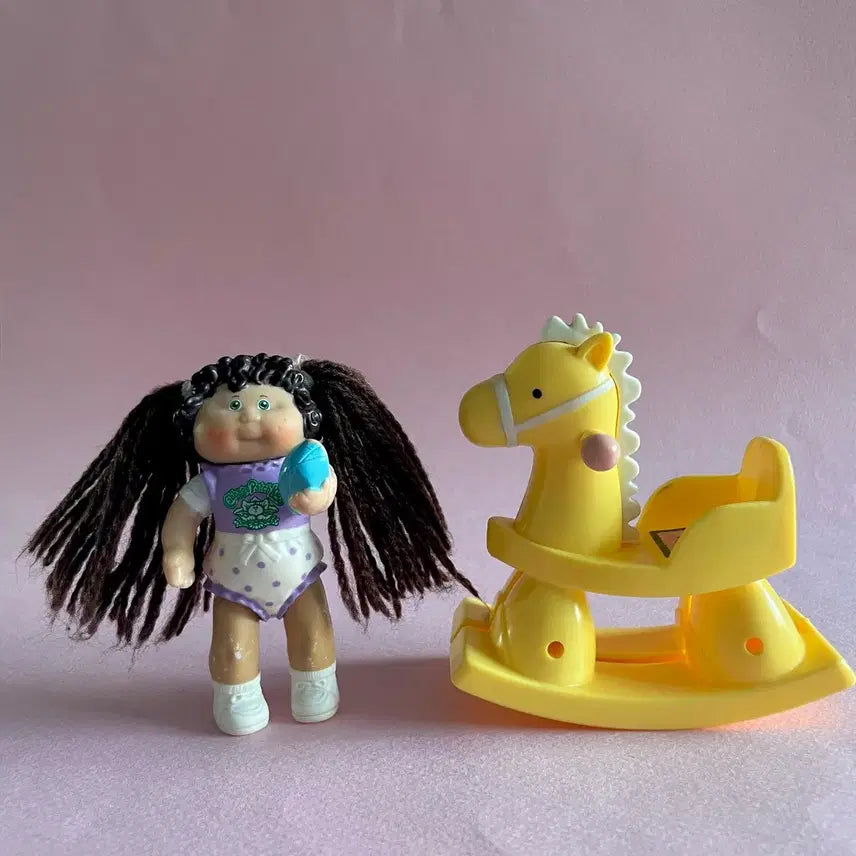 [BUNJANG] 1984s Dark Chocolate Hair Green Eyes Cabbage Patch Kids Figure / 1984s/다크쵸컬릿 헤어컬러에 초록눈의 빈티지양배추 피규어(rare)