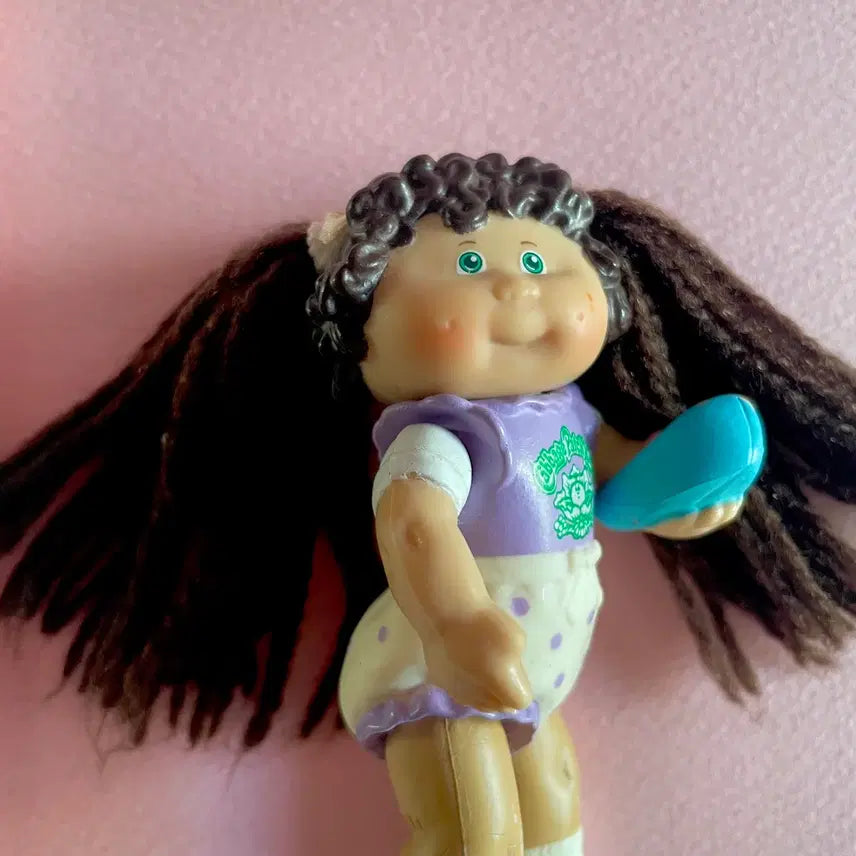 [BUNJANG] 1984s Dark Chocolate Hair Green Eyes Cabbage Patch Kids Figure / 1984s/다크쵸컬릿 헤어컬러에 초록눈의 빈티지양배추 피규어(rare)