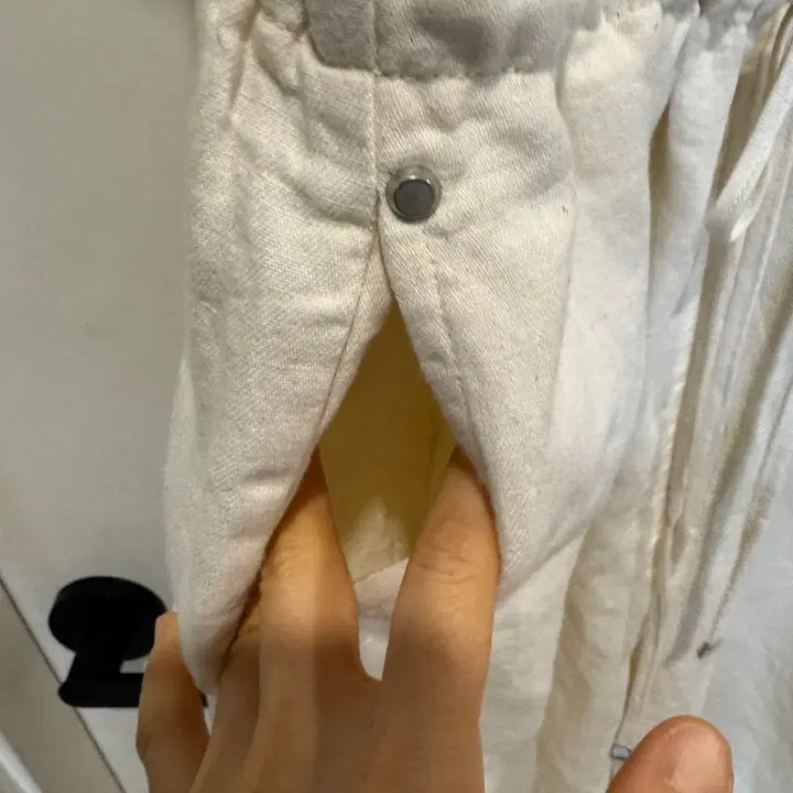 [BUNJANG] Jull Log Ivory Frill Jumpsuit / 25ss jull log 줄로그 프릴 점프수트 아이보리