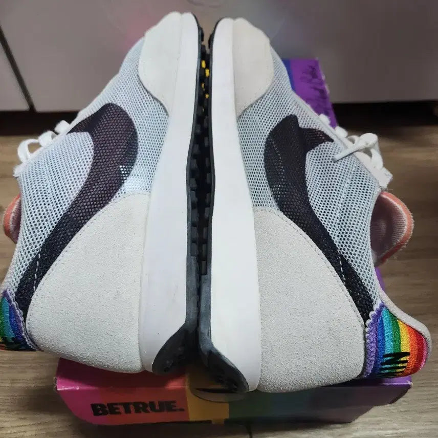 [BUNJANG] Nike Tailwind 79 Be True 2019 Sneakers / 나이키 테일윈드 79 비 트루 2019 255