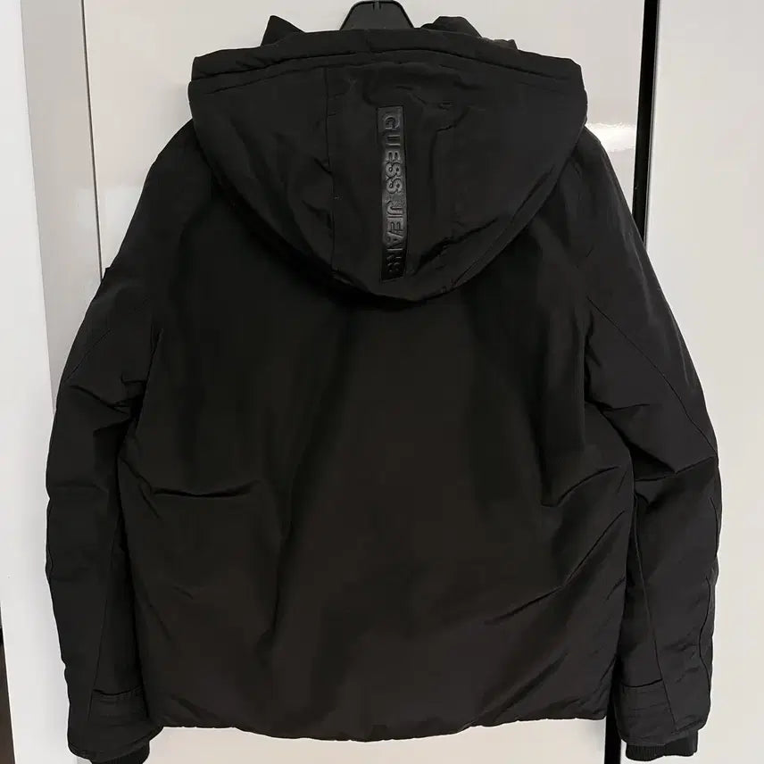[BUNJANG] Guess Black Hooded Padded Jumper / 게스 블랙 후드 패딩 점퍼 (무료배송)