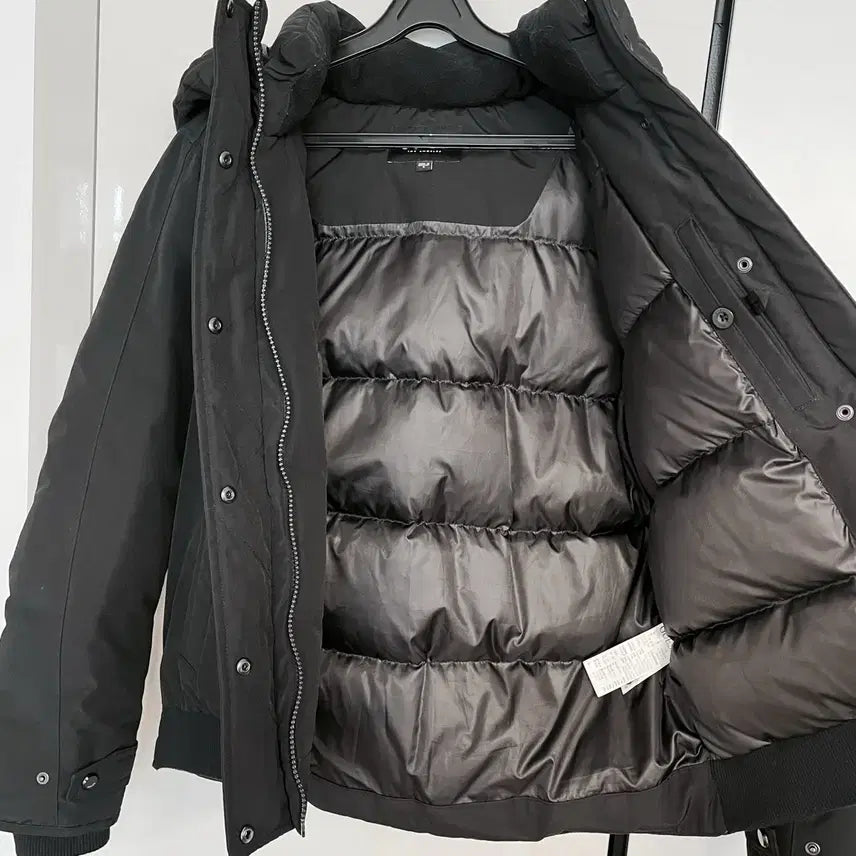 [BUNJANG] Guess Black Hooded Padded Jumper / 게스 블랙 후드 패딩 점퍼 (무료배송)