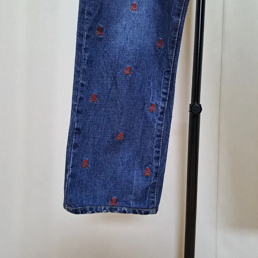 [BUNJANG] Polo Ralph Lauren Skull Embroidered Denim Pants / (무배) 폴로 랄프로렌 해골 자수 데님팬츠 33