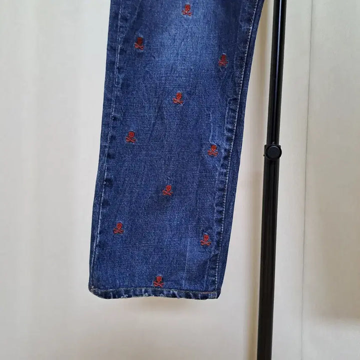 [BUNJANG] Polo Ralph Lauren Skull Embroidered Denim Pants / (무배) 폴로 랄프로렌 해골 자수 데님팬츠 33