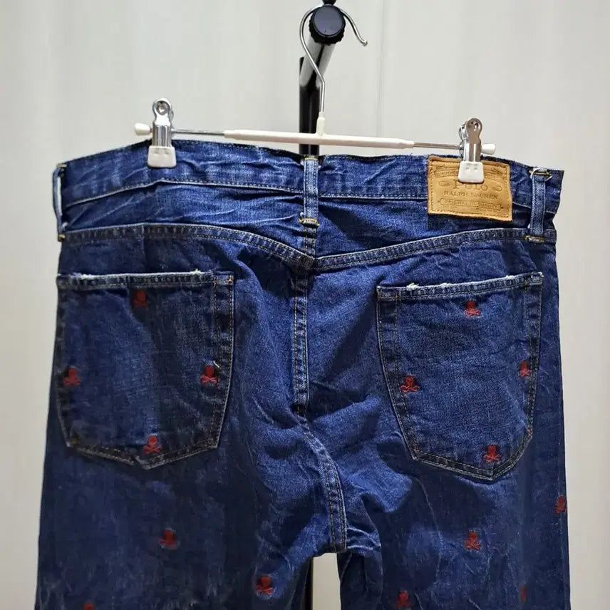 [BUNJANG] Polo Ralph Lauren Skull Embroidered Denim Pants / (무배) 폴로 랄프로렌 해골 자수 데님팬츠 33