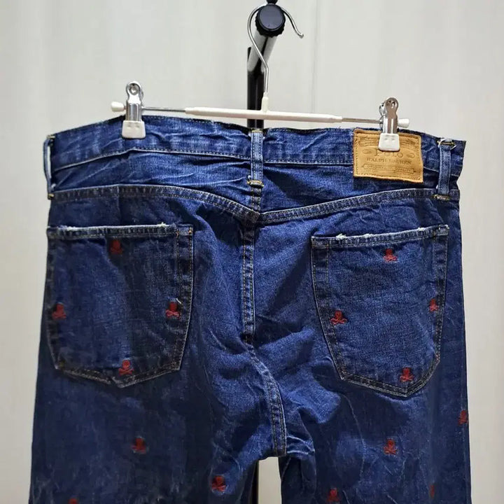 [BUNJANG] Polo Ralph Lauren Skull Embroidered Denim Pants / (무배) 폴로 랄프로렌 해골 자수 데님팬츠 33