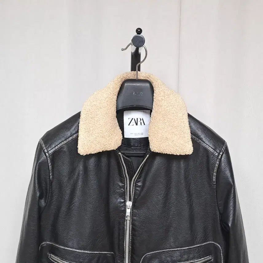 [BUNJANG] ZARA Vegan Leather Bomber Jacket / (무배)자라 비건레더 항공 자켓