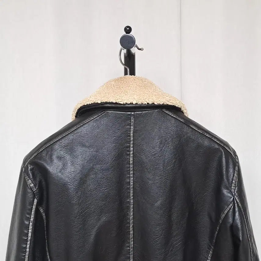 [BUNJANG] ZARA Vegan Leather Bomber Jacket / (무배)자라 비건레더 항공 자켓