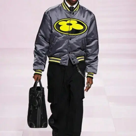 [BUNJANG] Louis Vuitton Pharrell VIC Varsity Jacket / (110) 루이비통 퍼렐 VIC 바시티 블루종 자켓 한정판 새상품급