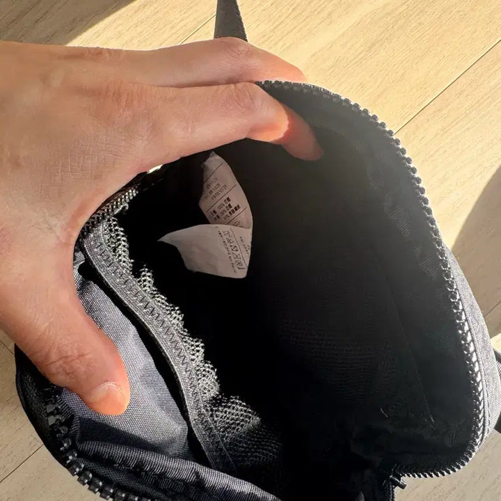 [BUNJANG] Nike Crossbody Bag Black / 나이키 크로스바디백 블랙