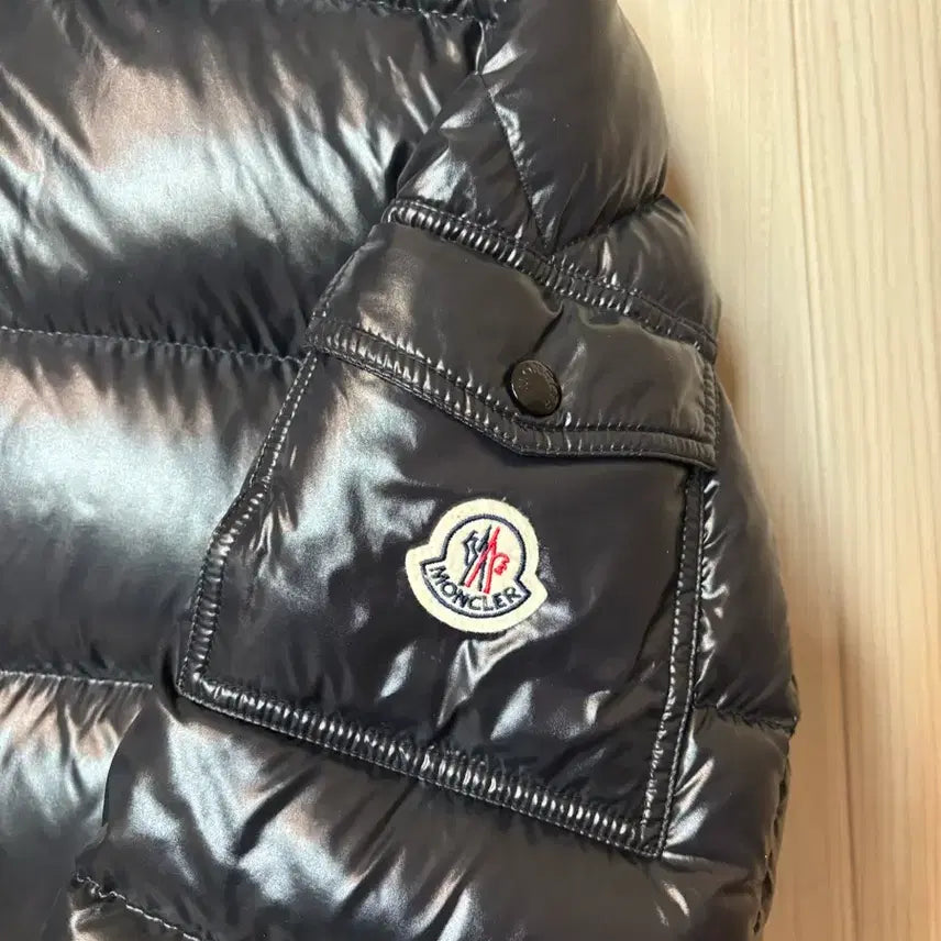 [BUNJANG] Moncler Maya 22FW Jacket / 몽클레어 마야 22FW 3사이즈