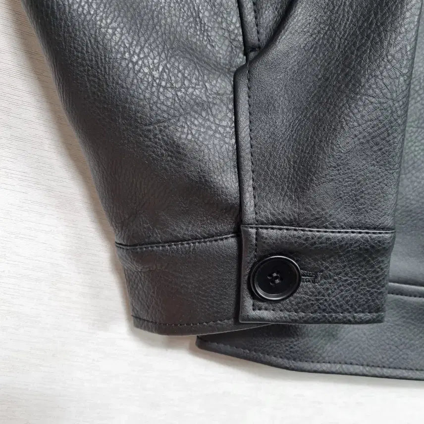 [BUNJANG] Lady Volume Faux Leather Jacket / 레이디 볼륨 페이크레더 여66ㅡ0202