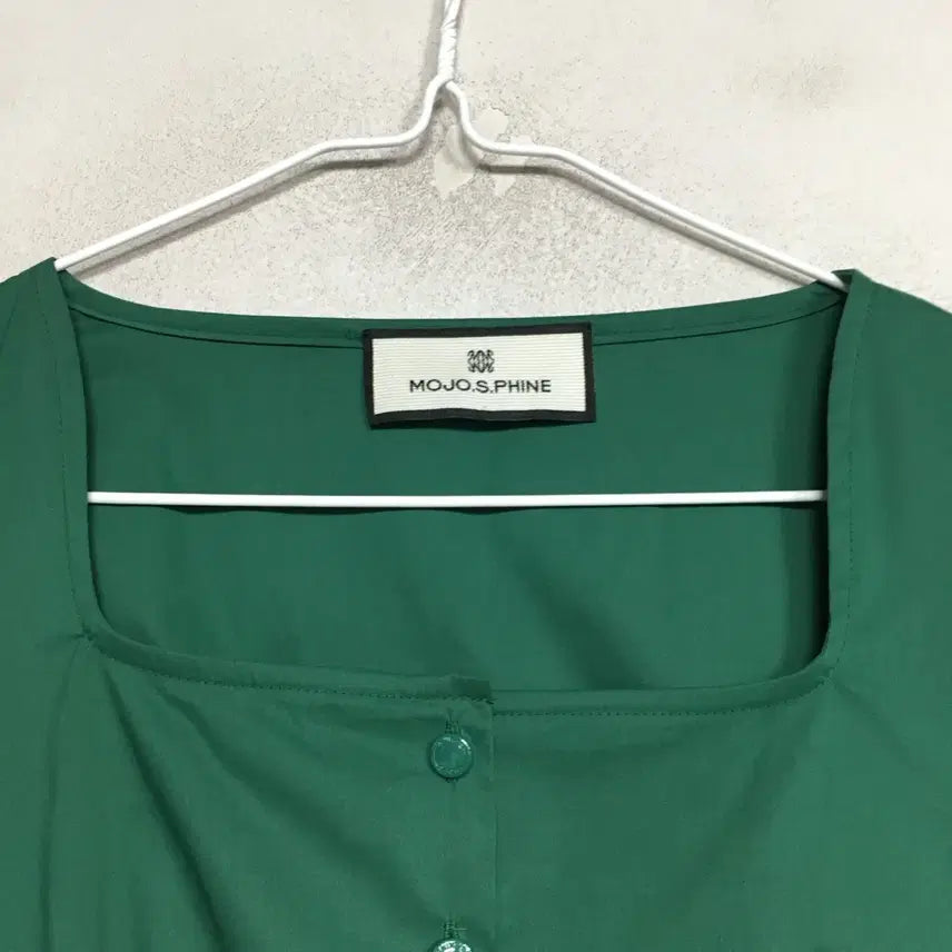 [BUNJANG] MOJO.S.PHINE Puff Sleeve Blouse / 25 모조에스핀 퍼프소매 블라우스 55