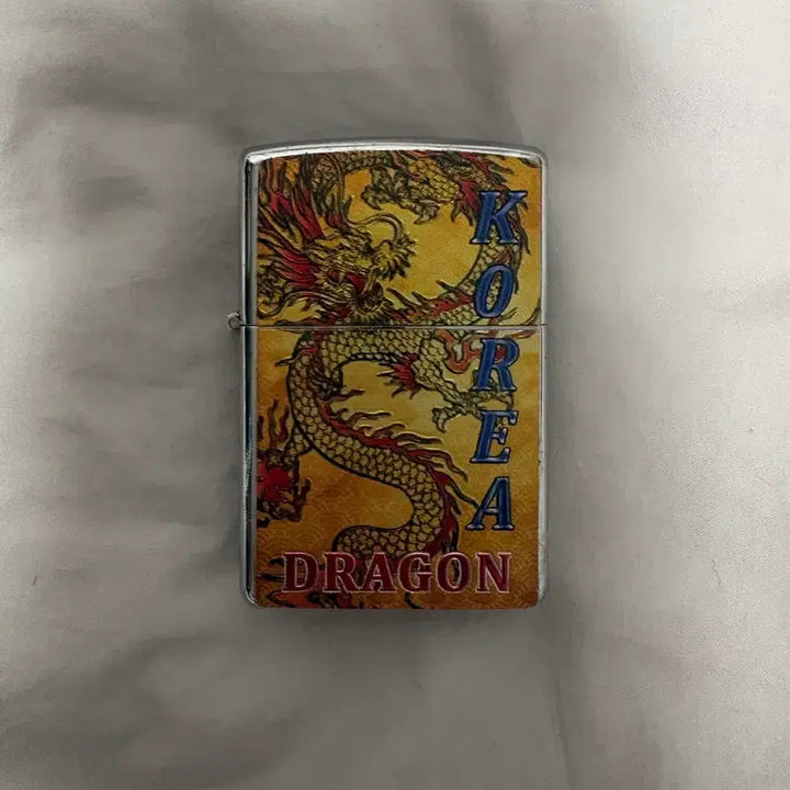 [BUNJANG] Zippo Vintage Dragon Motif Lighter / 빈티지 지포 라이터