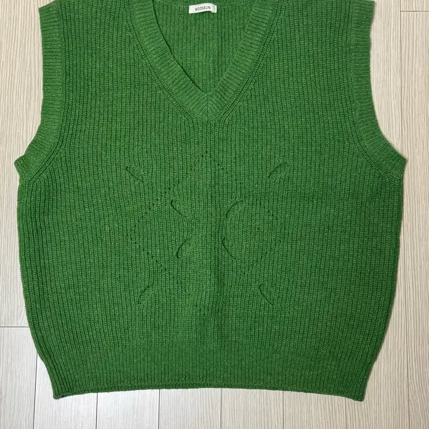 [BUNJANG] MOONSUN Green Knit Vest / MOONSUN 녹색 니트 조끼