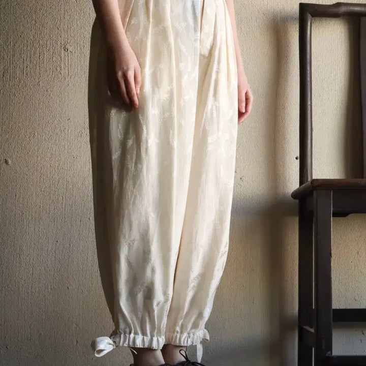 [BUNJANG] Susuri Ivory Jogger Pants / susuri 조거 팬츠